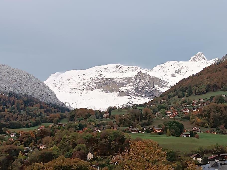 Le Meribel - Conciergerie De La Yaute Саланш Екстериор снимка